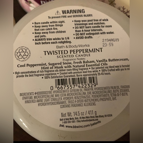 3 X Twisted Peppermint 3 Wick Candles from Bath & Body Works NWT Firm price - Picture 3 of 3